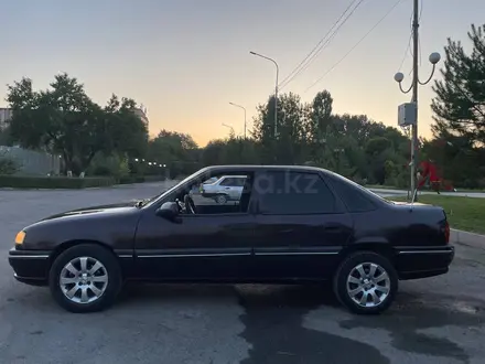 Opel Vectra 1993 года за 500 000 тг. в Шымкент