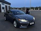 Lexus ES 300h 2013 года за 6 800 000 тг. в Актау – фото 2