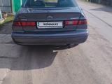 Toyota Camry 1997 годаүшін3 700 000 тг. в Сарыозек – фото 3