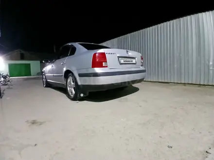 Volkswagen Passat 1998 года за 1 250 000 тг. в Кызылорда – фото 3