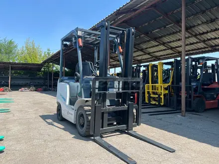 Nissan  FD15T дизель KUBOTA 2016 года за 5 300 000 тг. в Алматы