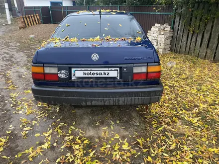 Volkswagen Passat 1992 года за 750 000 тг. в Уральск – фото 4