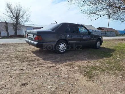 Mercedes-Benz E 230 1991 года за 1 700 000 тг. в Алматы – фото 9