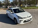 Kia Rio 2019 года за 6 900 000 тг. в Астана