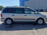 Volkswagen Sharan 2002 годаүшін2 700 000 тг. в Астана – фото 4