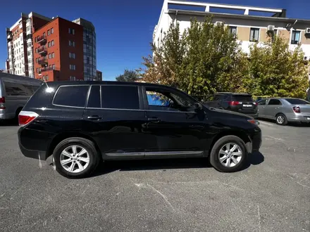 Toyota Highlander 2013 года за 9 970 000 тг. в Атырау – фото 9