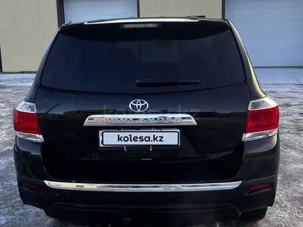 Toyota Highlander 2013 года за 9 970 000 тг. в Атырау – фото 3