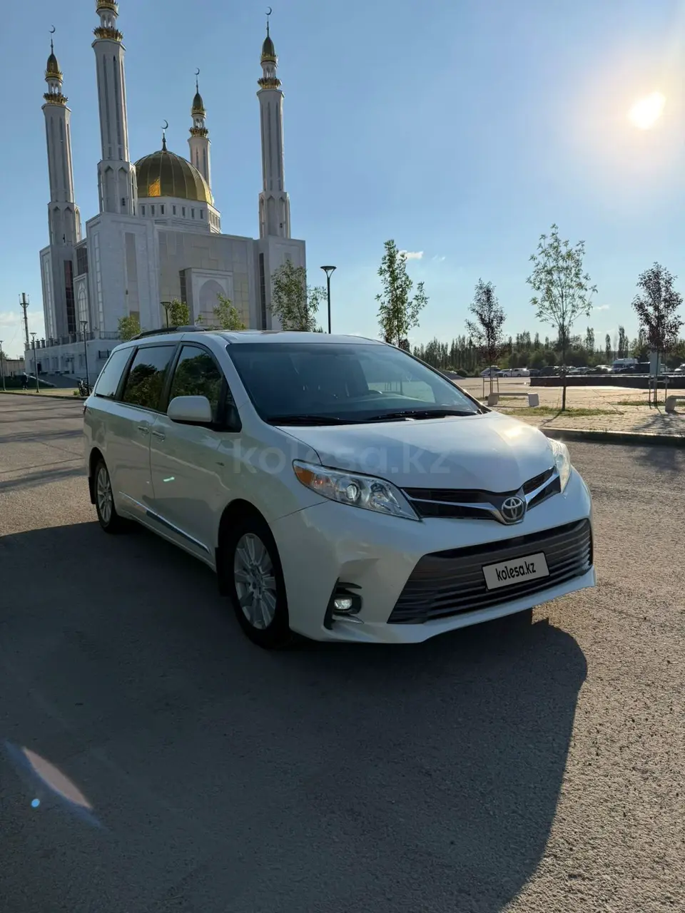 Toyota Sienna, 2017