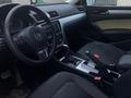 Volkswagen Passat 2013 года за 3 200 000 тг. в Атырау – фото 11