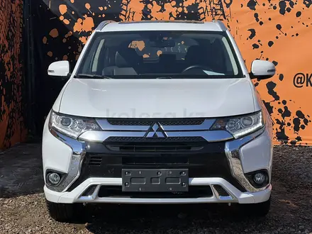 Mitsubishi Outlander 2022 года за 13 000 000 тг. в Кокшетау – фото 2