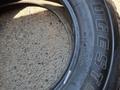 1 шт резина размер 265 65 17 Bridgestone за 25 000 тг. в Алматы – фото 6