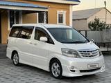 Toyota Alphard 2007 годаүшін5 800 000 тг. в Атырау