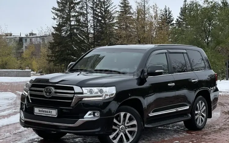 Toyota Land Cruiser 2019 года за 41 600 000 тг. в Астана