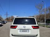 Toyota Land Cruiser 2024 года за 60 000 000 тг. в Алматы – фото 5