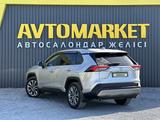 Toyota RAV4 2021 года за 15 500 000 тг. в Актобе – фото 4