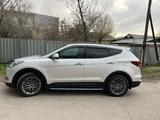 Hyundai Santa Fe 2017 года за 12 500 000 тг. в Алматы – фото 5