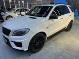 Mercedes-Benz ML 63 AMG 2013 годаүшін24 000 000 тг. в Актау – фото 4