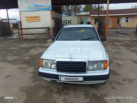 Mercedes-Benz E 230 1988 года за 1 000 000 тг. в Тараз