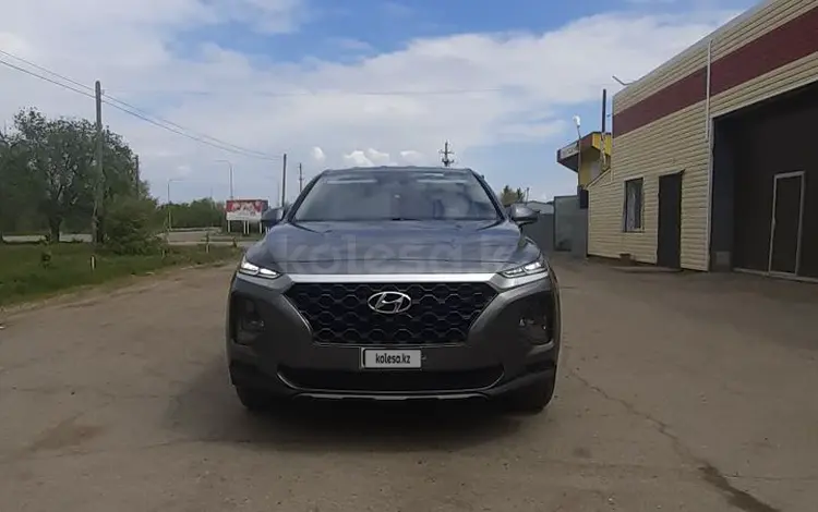 Hyundai Santa Fe 2019 года за 10 000 000 тг. в Уральск