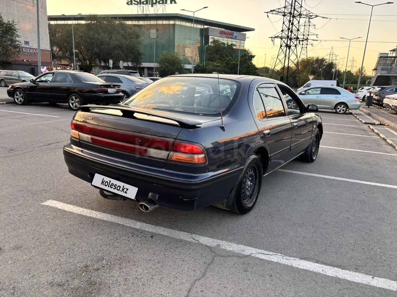 Nissan Maxima, 1997