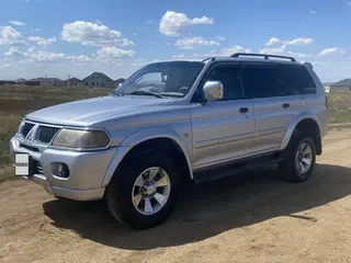 Mitsubishi Montero Sport