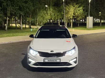 Kia K5 2019 года за 7 400 000 тг. в Астана – фото 2