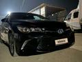 Toyota Camry 2015 годаfor9 500 000 тг. в Актобе – фото 3