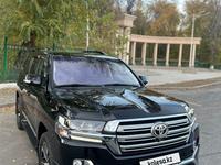 Toyota Land Cruiser 2018 года за 31 500 000 тг. в Алматы