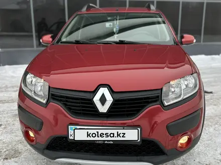 Renault Sandero Stepway 2016 года за 5 330 000 тг. в Петропавловск – фото 2