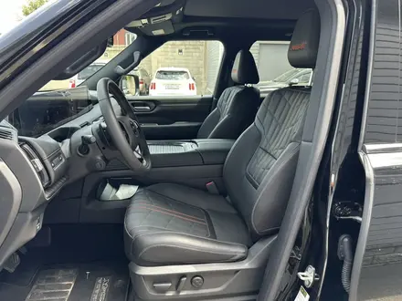 Nissan Patrol 2025 года за 63 900 000 тг. в Алматы – фото 10