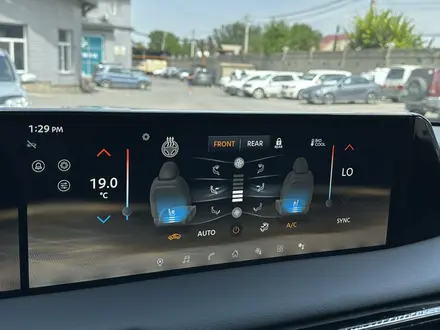 Nissan Patrol 2025 года за 63 900 000 тг. в Алматы – фото 25