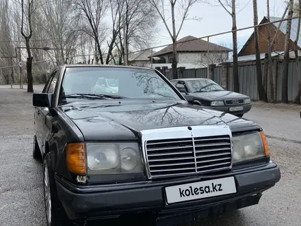 Mercedes-Benz E 230 1991 года за 800 000 тг. в Алматы – фото 2