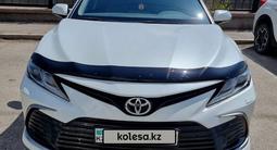 Toyota Camry 2021 года за 15 800 000 тг. в Алматы