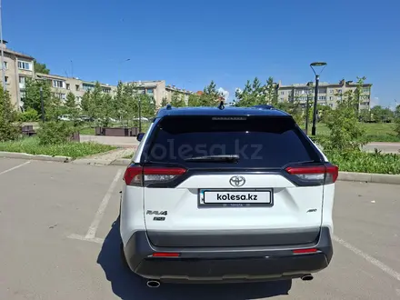 Toyota RAV4 2021 года за 17 800 000 тг. в Петропавловск – фото 7