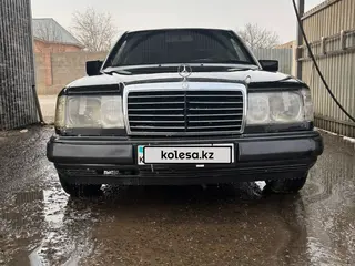 Mercedes-Benz E 260