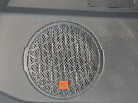 Toyota RAV4 2023 года за 18 900 000 тг. в Алматы – фото 37