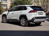 Toyota RAV4 2023 года за 18 900 000 тг. в Алматы – фото 4