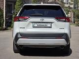 Toyota RAV4 2023 года за 18 900 000 тг. в Алматы – фото 5