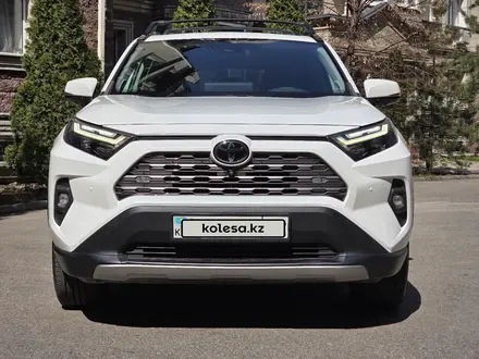 Toyota RAV4 2023 года за 18 900 000 тг. в Алматы – фото 9