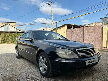 Mercedes-Benz S 320 2001 года за 3 000 000 тг. в Шымкент