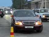 Mercedes-Benz S 320 1999 года за 2 800 000 тг. в Жаркент