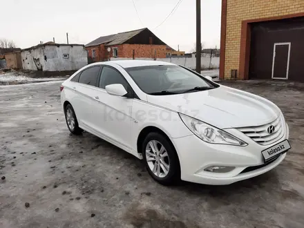 Hyundai Sonata 2011 года за 5 500 000 тг. в Караганда – фото 2