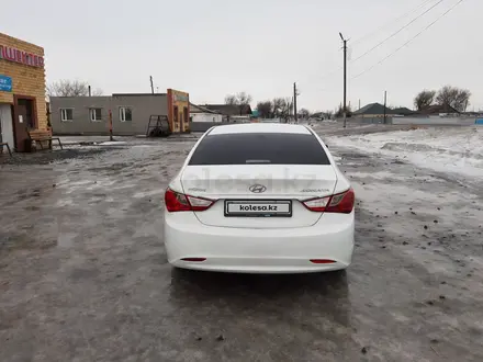 Hyundai Sonata 2011 года за 5 500 000 тг. в Караганда – фото 4