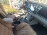 Toyota Camry 2006 годаүшін4 200 000 тг. в Актобе – фото 4