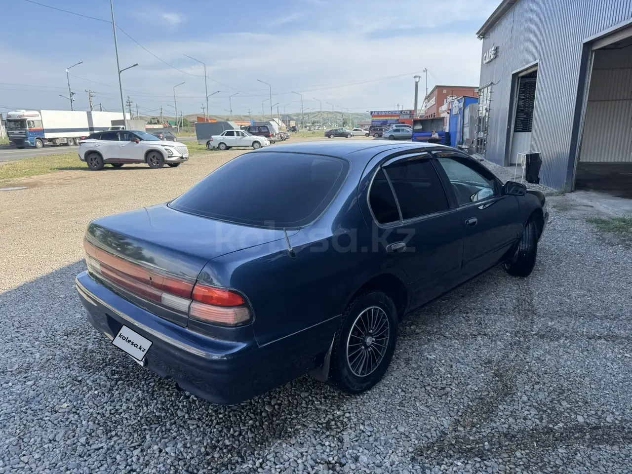 Nissan Cefiro, 1996