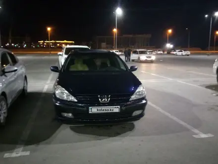 Peugeot 607, 2002
