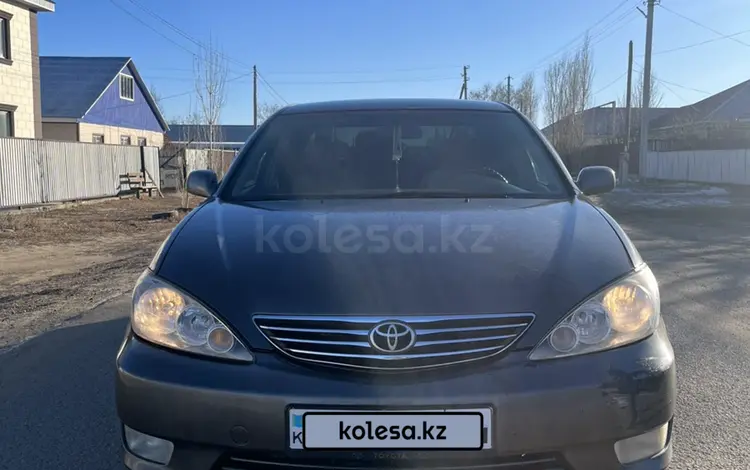 Toyota Camry 2005 года за 5 100 000 тг. в Актобе