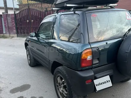 Toyota RAV4 1996 года за 2 900 000 тг. в Алматы – фото 10