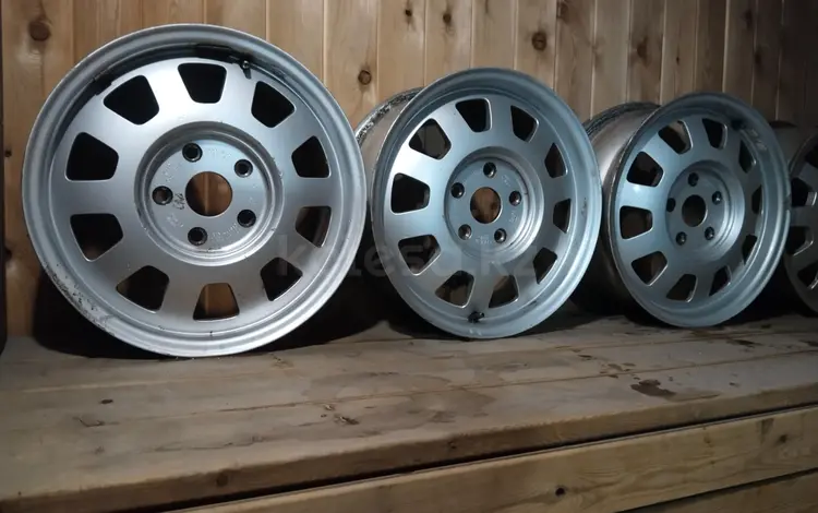 R15 5x112 J6 ET45 оригинал Ауди и Фольцваген за 100 000 тг. в Алматы