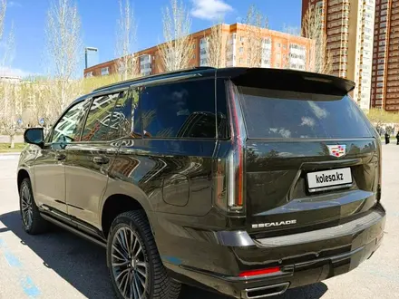 Cadillac Escalade 2025 года за 103 500 000 тг. в Астана – фото 6